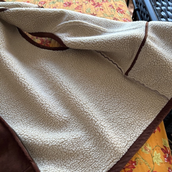 Ralph Lauren Suede Vest with Hood - Picture 3 of 7